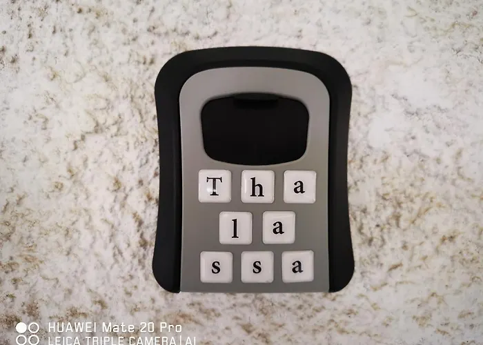 Thalassa Apartment