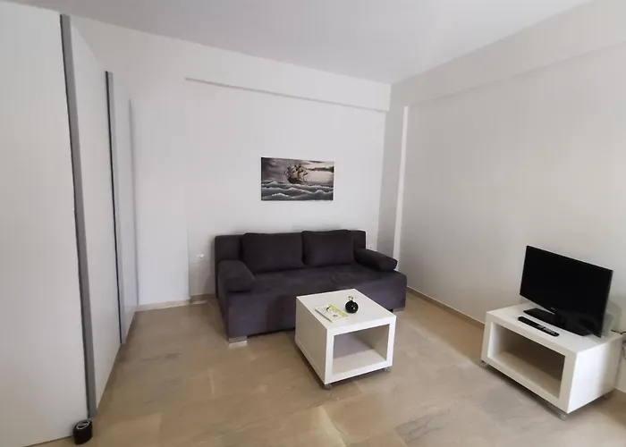 Thalassa Apartment